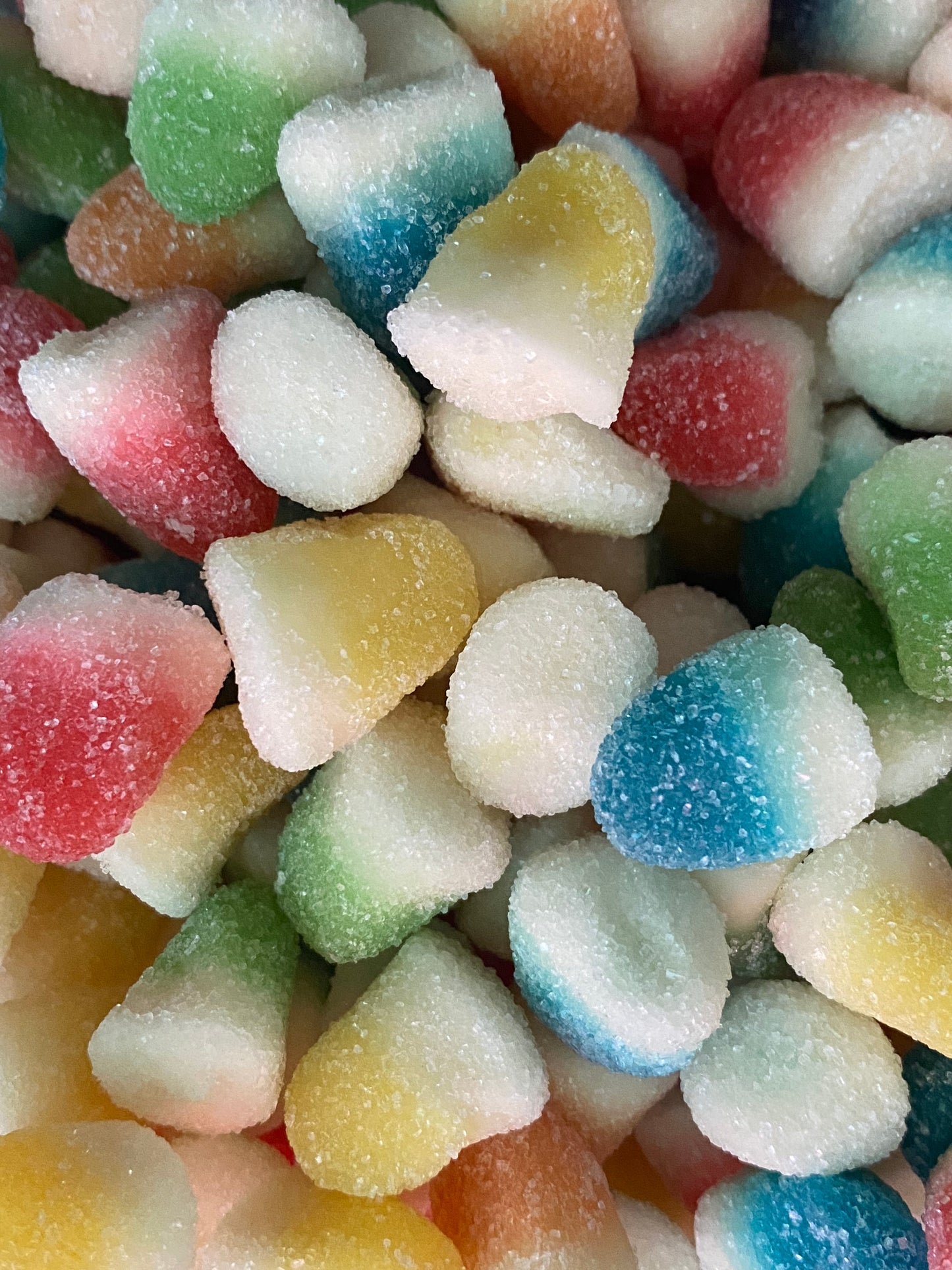 Bunte süße Törtchen