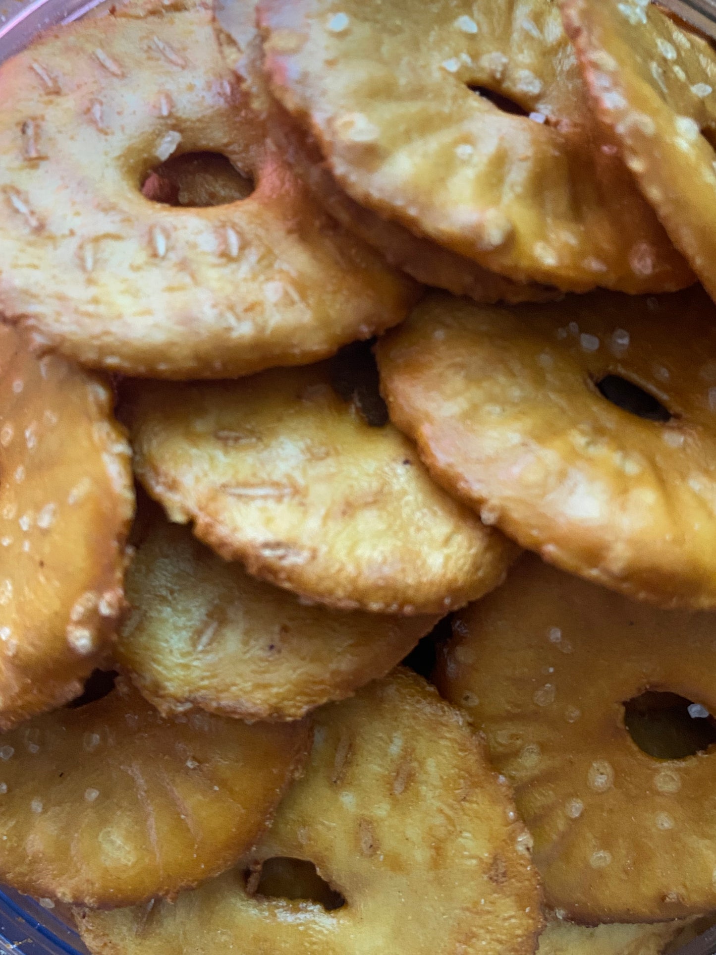Laugengebäck Chips Salz