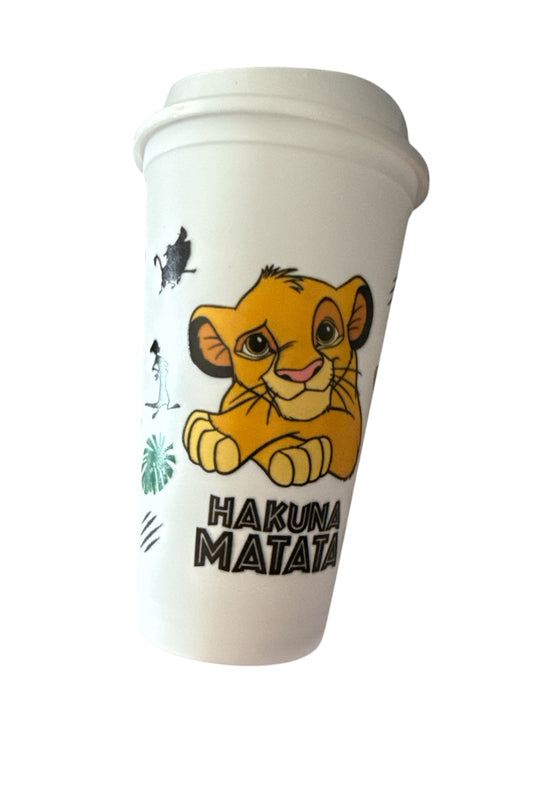 Coffee to Go Becher Simba weiß gefüllt