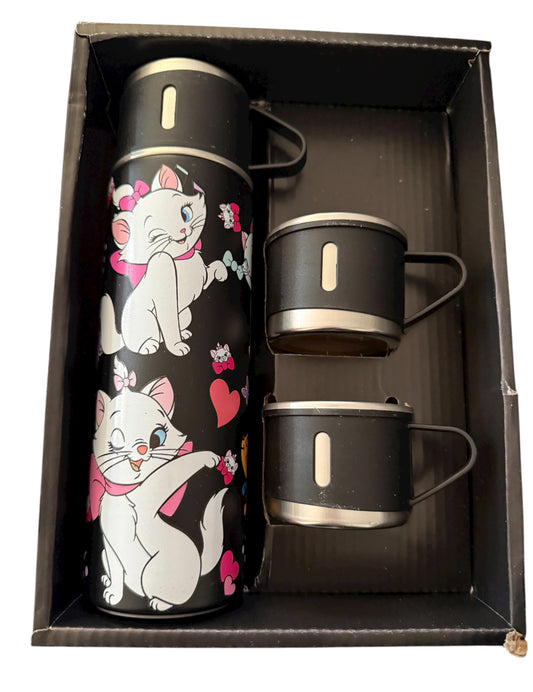 Thermosflasche mit Bechern Marie