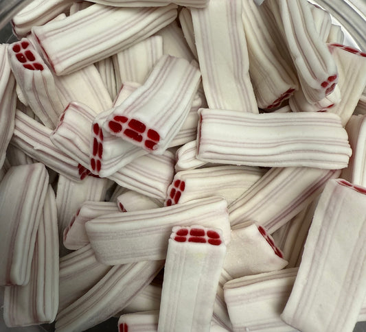 White Bricks Strawberry Cream